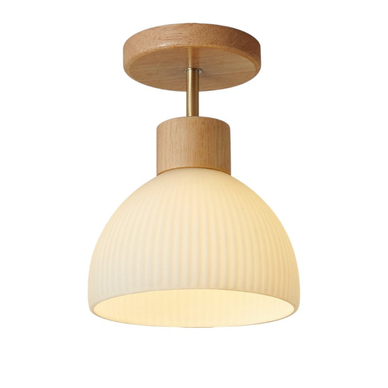 Ailse Loftlampe – træ og glas med blødt LED-lys