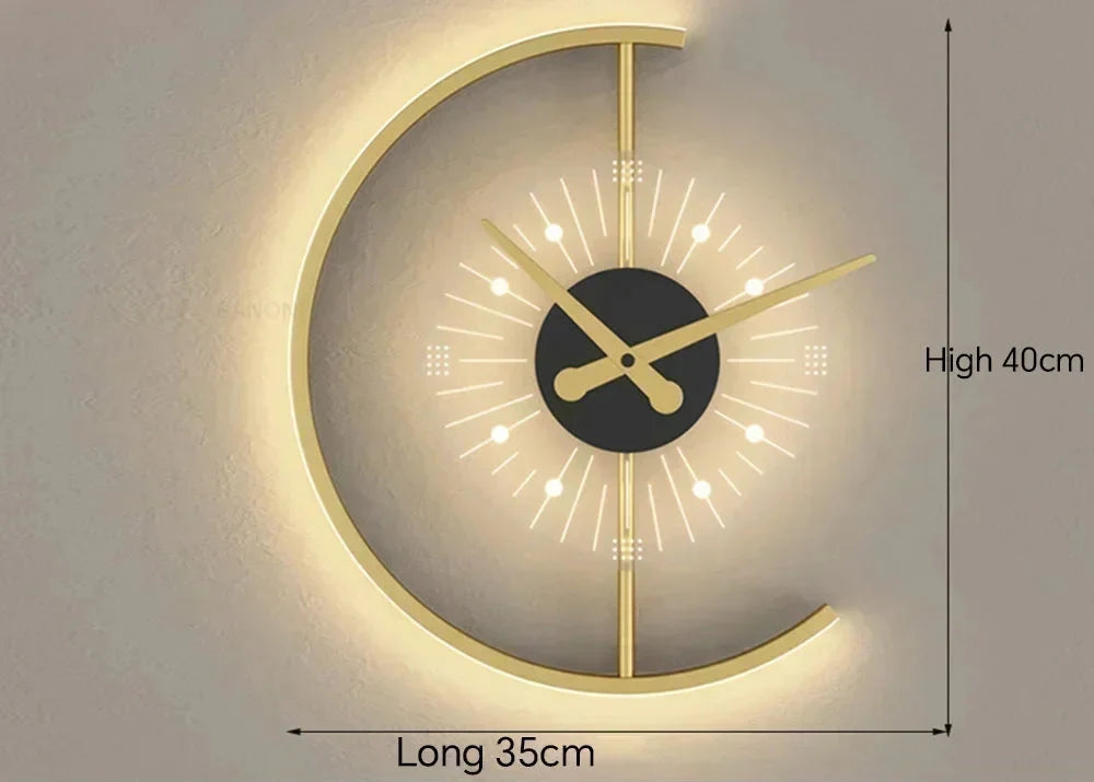 Lunaris – Vægur med indbygget LED-belysning i guld