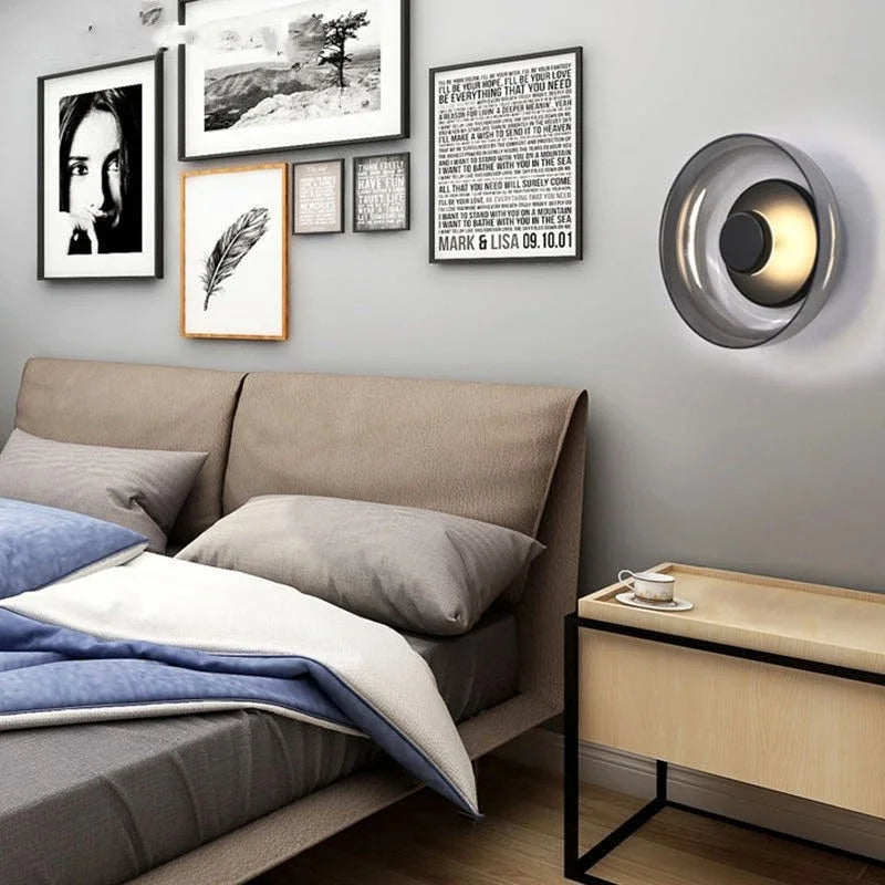 Nordic Glass – Rund LED-væglampe med glaskuppel