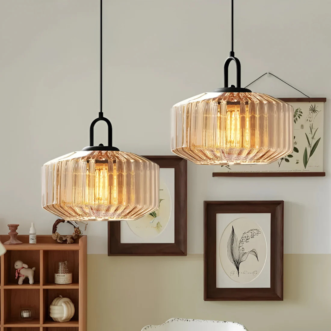 Mireta – glaspendel med retrofarvet glas