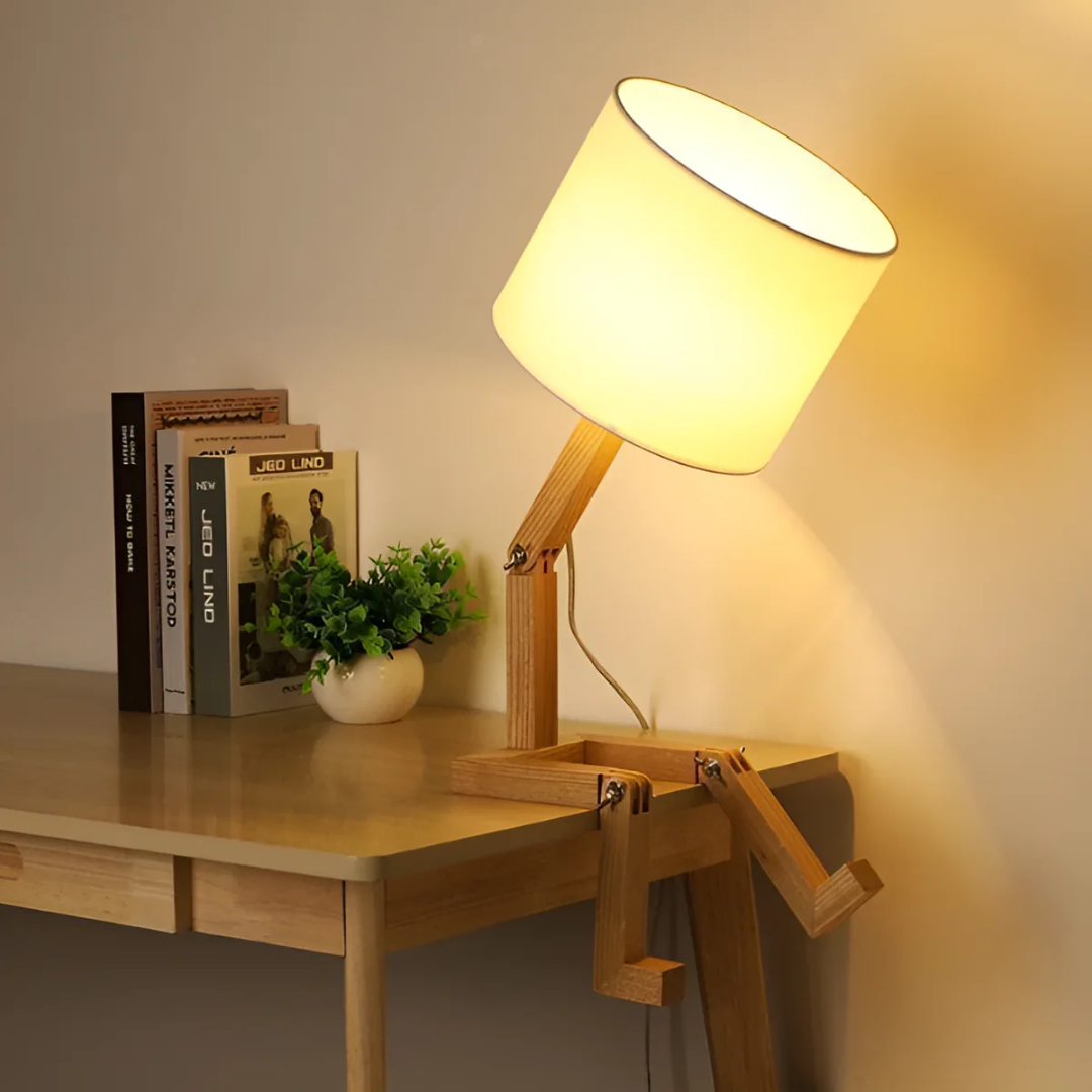 Rilna – Fleksibel bordlampe i massivt træ