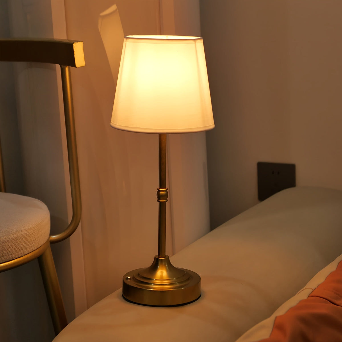 Dæmpbar ledningsfri bordlampe – USB-genopladelig