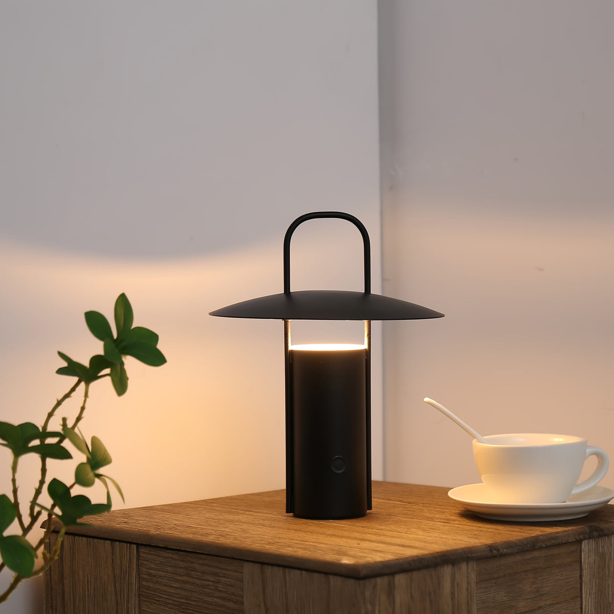 Trådløs LED-bordlampe med touch-betjening