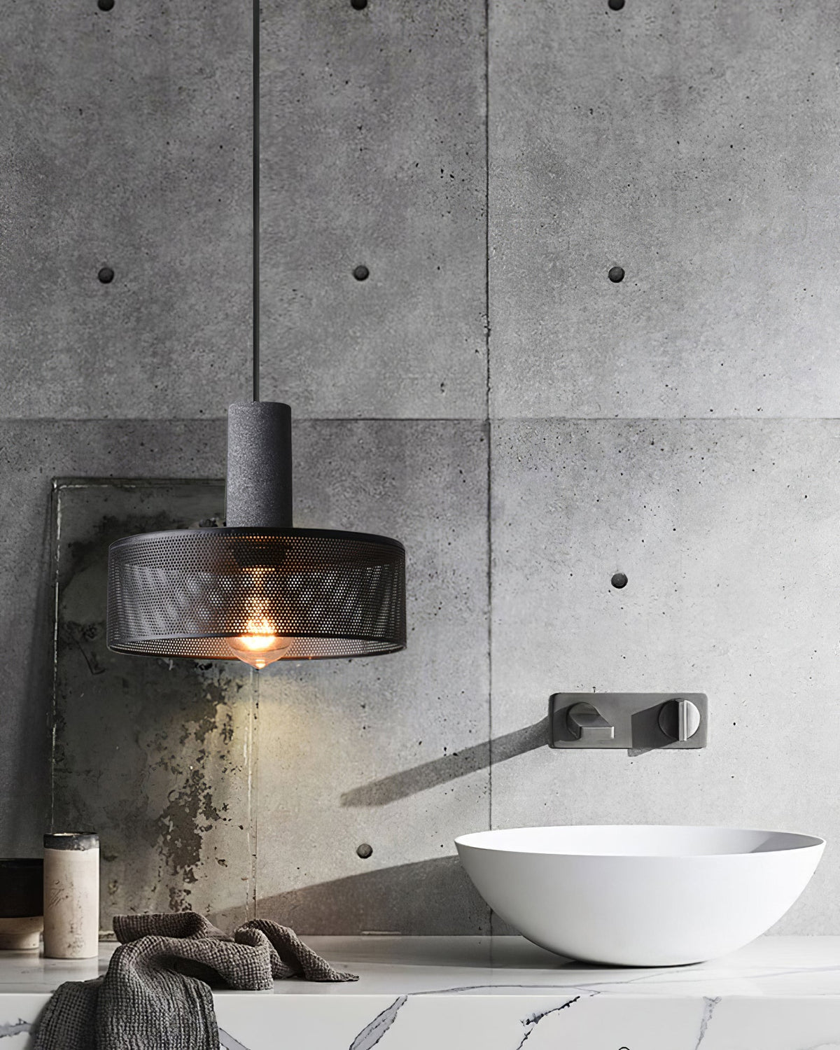 Urban Concrete Pendel – industriel hængelampe i cement og metal