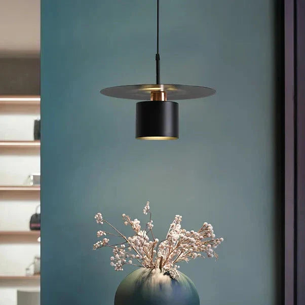 JET Pendel – Cylindrisk loftlampe i mat finish