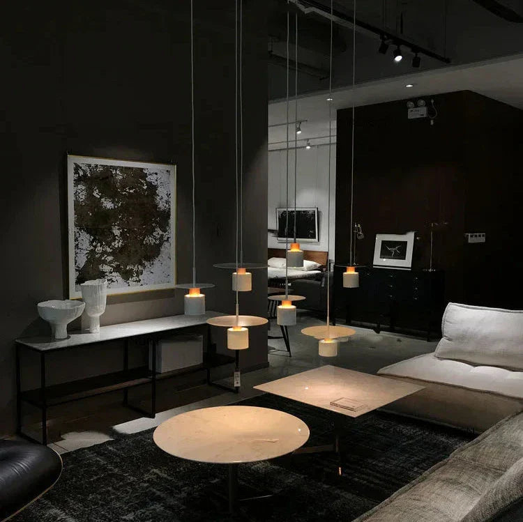 JET Pendel – Cylindrisk loftlampe i mat finish