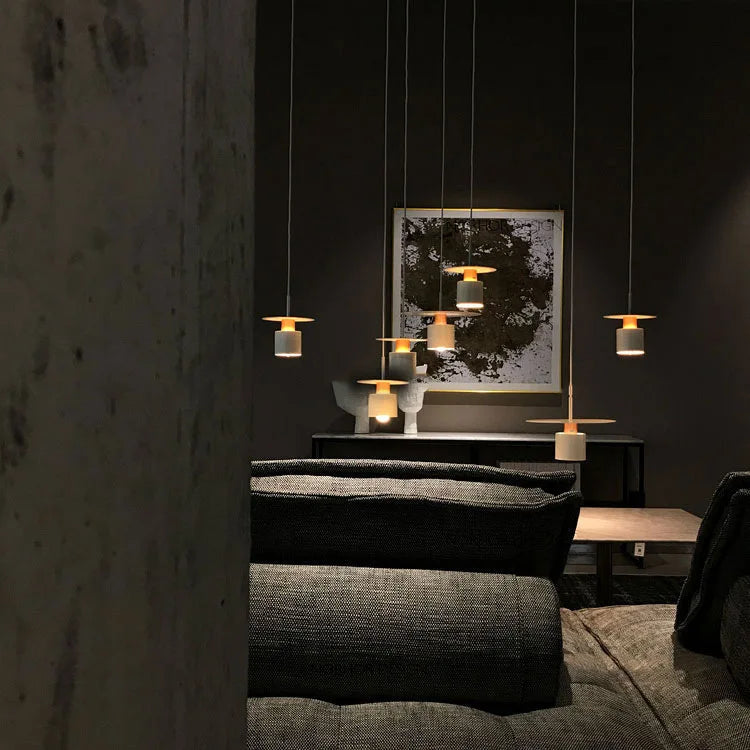 JET Pendel – Cylindrisk loftlampe i mat finish