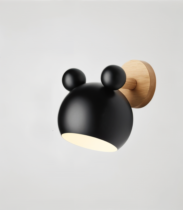 FlashMouse – Legende væglampe i aluminium og træ