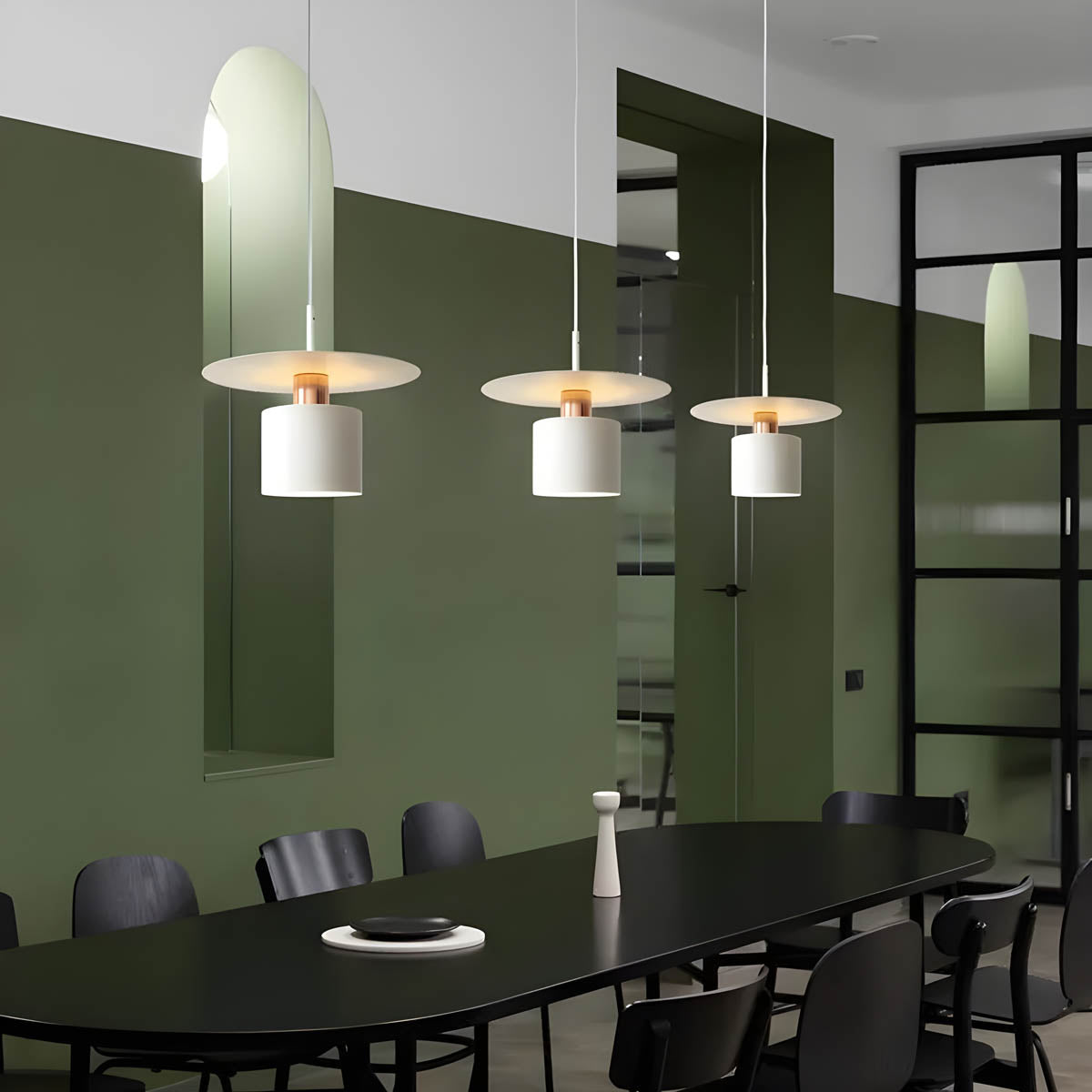 JET Pendel – Cylindrisk loftlampe i mat finish