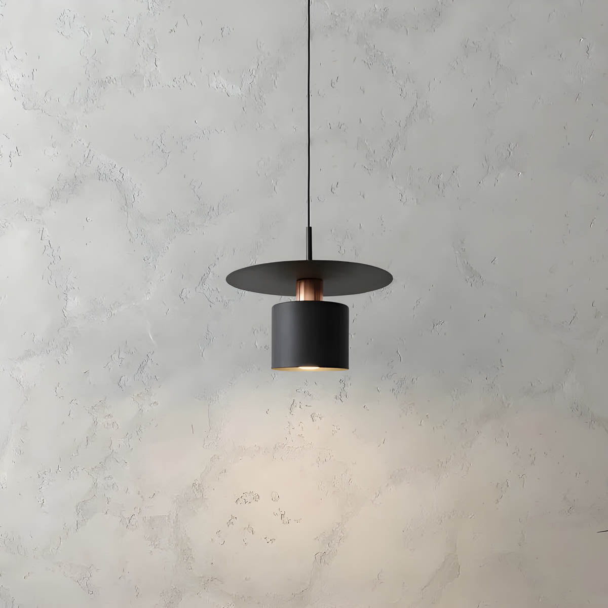 JET Pendel – Cylindrisk loftlampe i mat finish