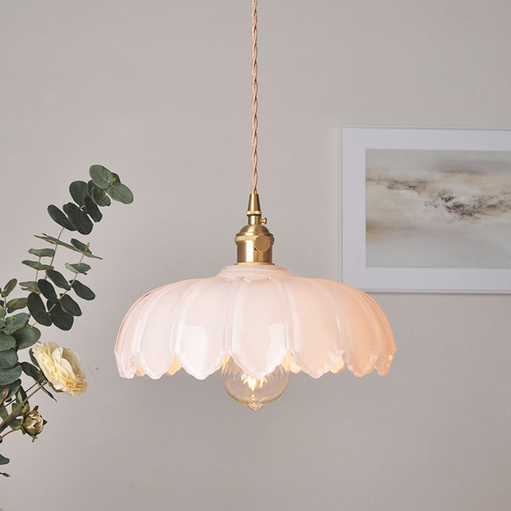 Vintage Blomsterpendel – Farvet glas i messing