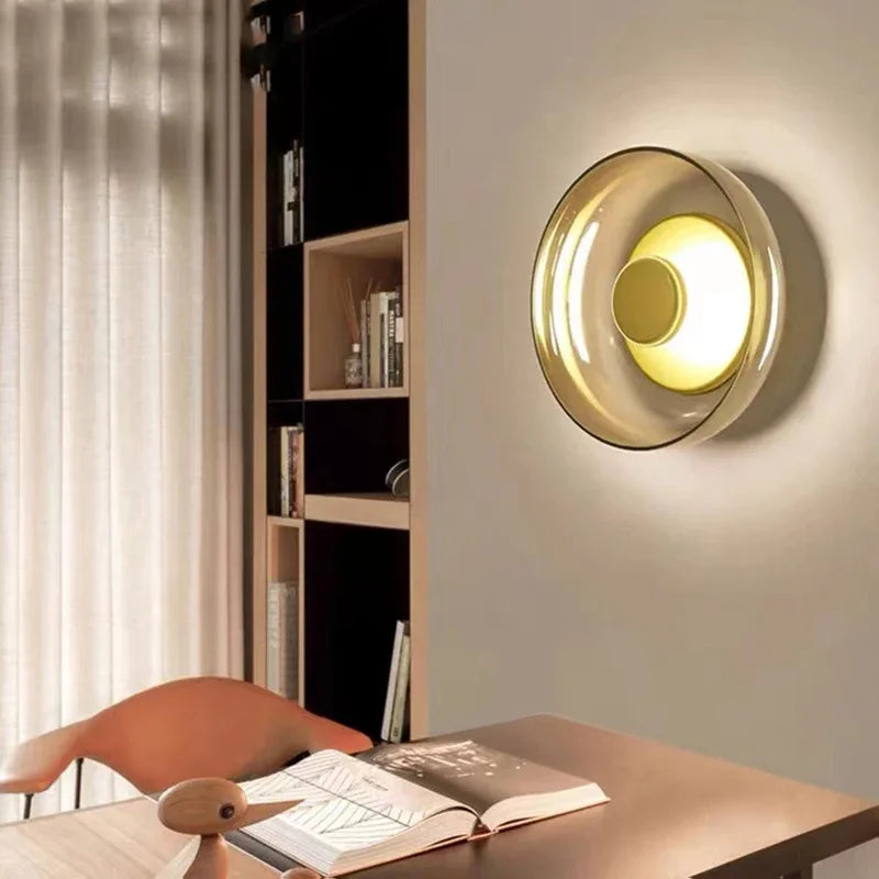 Nordic Glass – Rund LED-væglampe med glaskuppel
