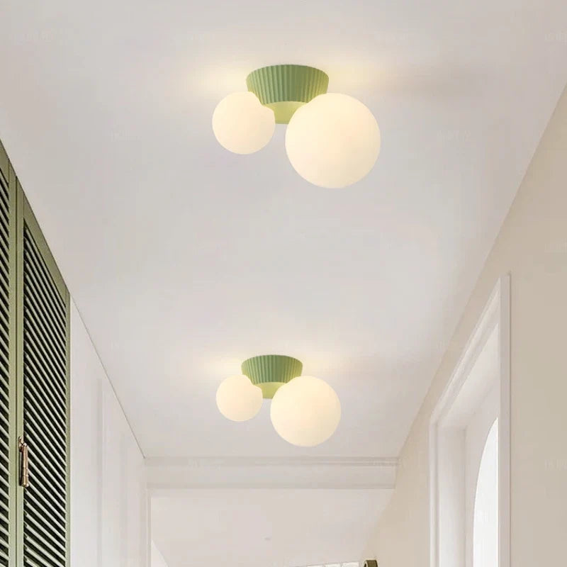 Luméa Loftlampe – Fransk Design med Dobbelt Glaskugle