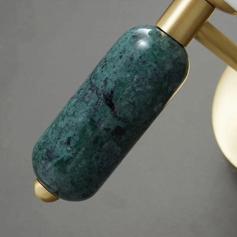 Marmor & Glas Væglampe – Elegant design med guldfinish