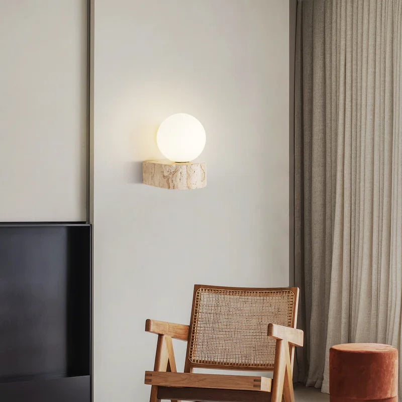 Travertin Væglampe – Japansk-inspireret Design i Natursten