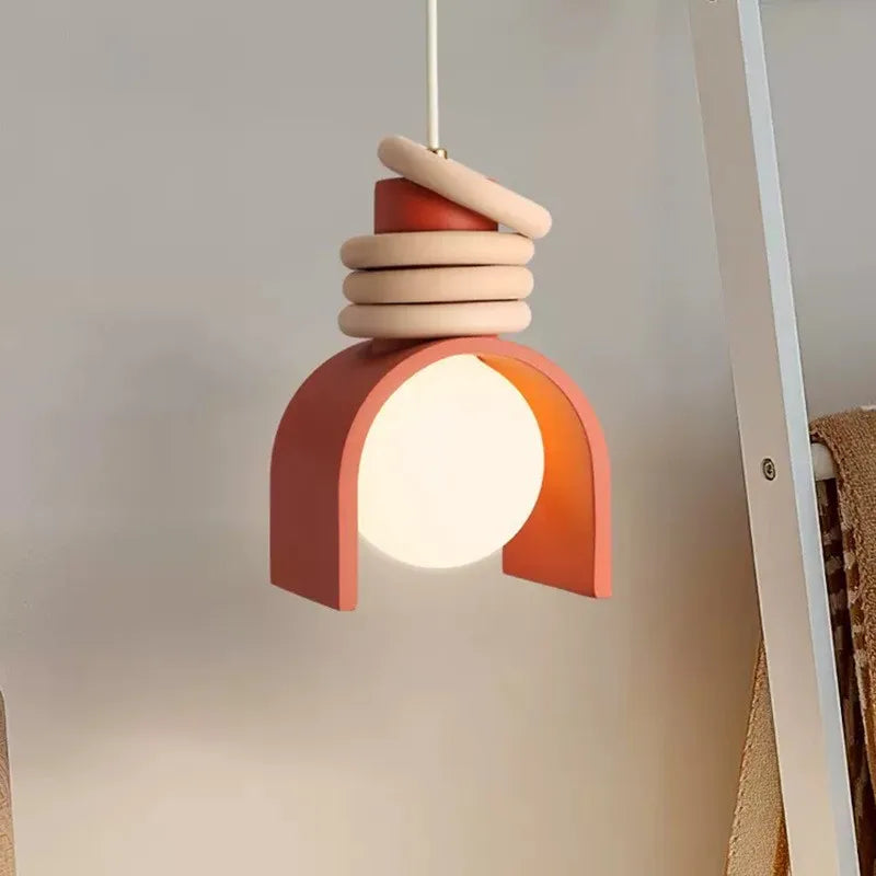 Wabi-Sabi Pendel – japansk minimalistisk lampe i resin