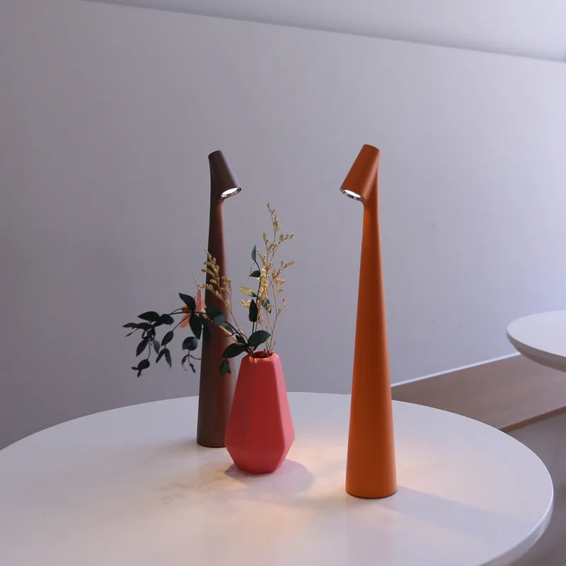Glowora – Genopladelig LED-bordlampe med berøringsdæmpning