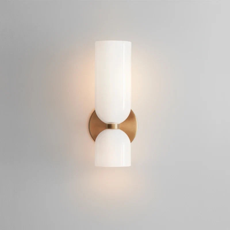 Nordisk glasvæglampe – røget rørdesign