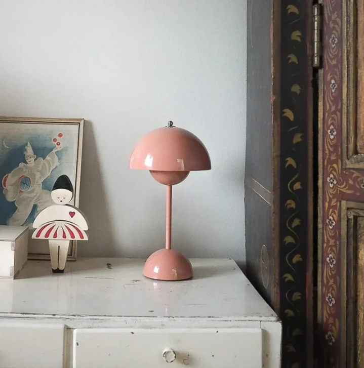 Touch-bordlampe – skandinavisk design med tre lysstyrker