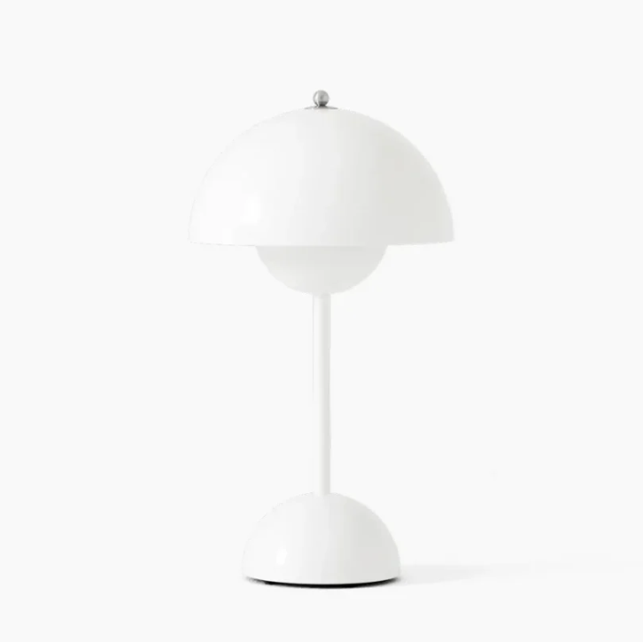 Touch-bordlampe – skandinavisk design med tre lysstyrker
