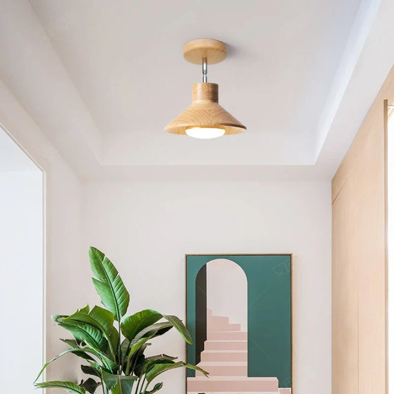 NordicWood – Loftlampe i naturligt træ