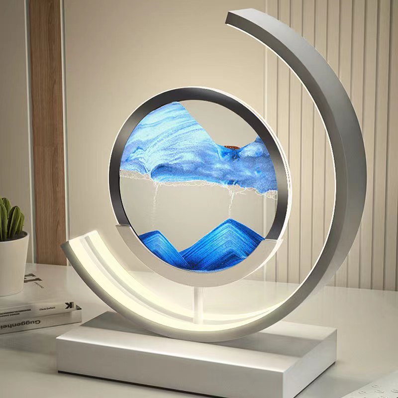 Sandlys – Kviksand LED-bordlampe med sandkunst
