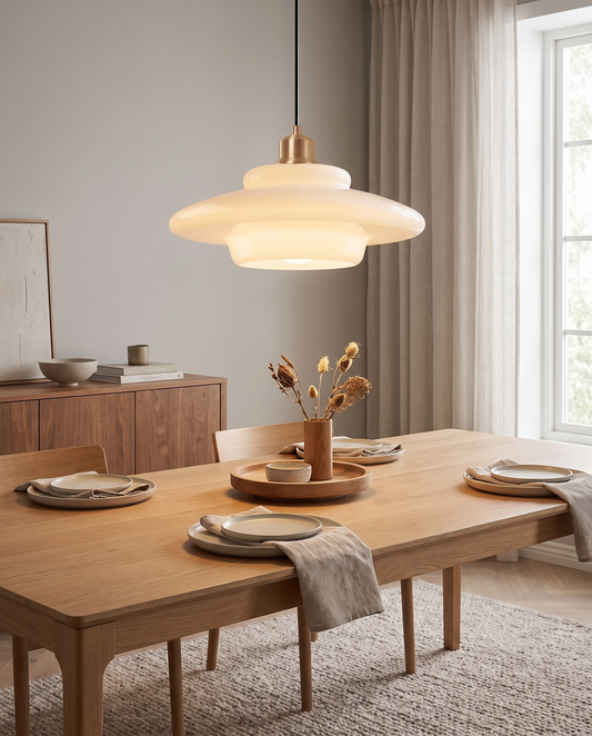 Hvid Glaspendel – Mid-century elegance i glas