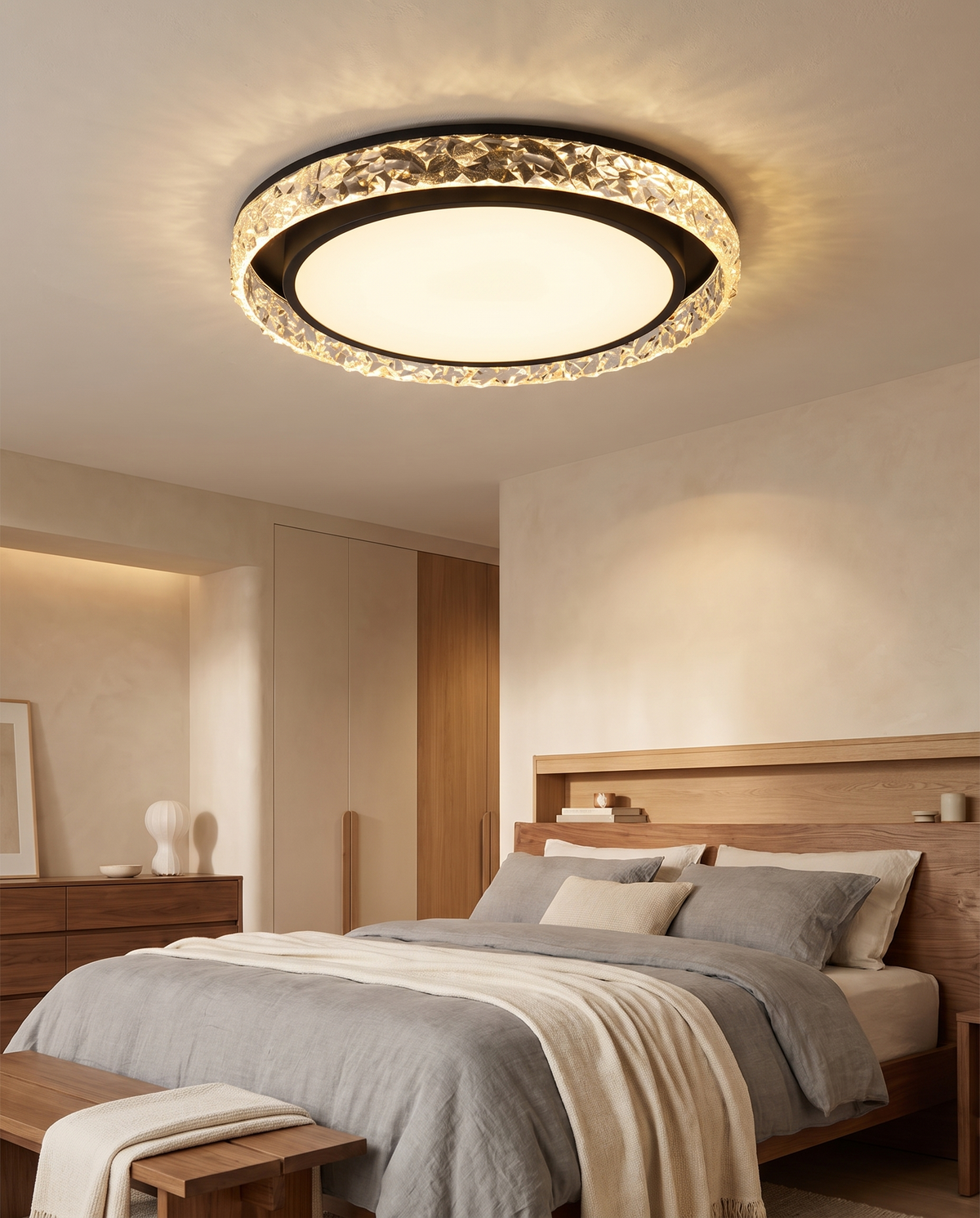 Crystal Halo LED loftlampe | Fjernbetjent dæmpbar indbygningslampe