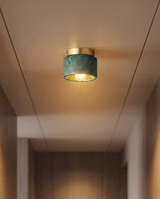 Marmorloftlampe – nordisk downlight i sten og metal