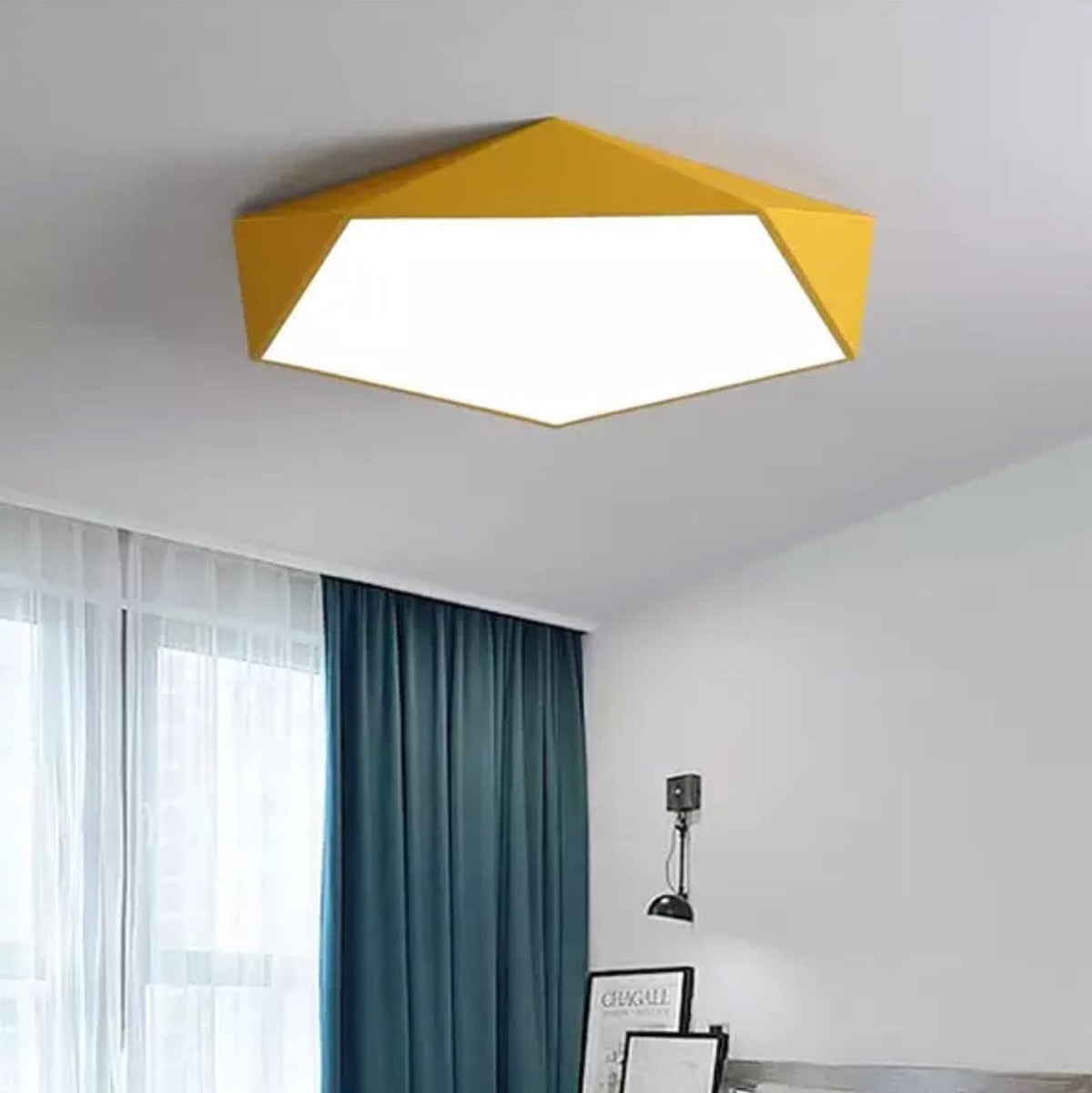 Skydor – Loftlampe med geometrisk LED-design
