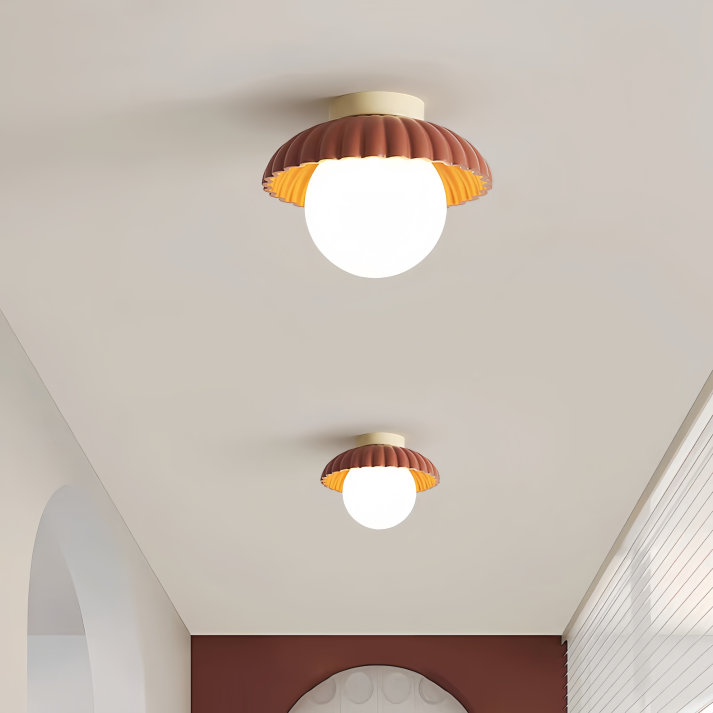Loftlampe i jern og glas – blødt lys til gang og entré